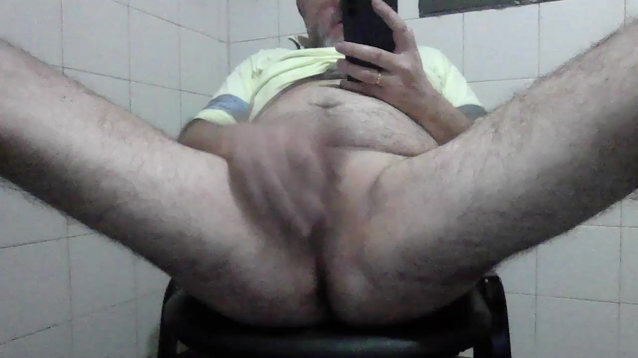 wdario Live Cam Screenshot – 2025-08-03 22:49:32
