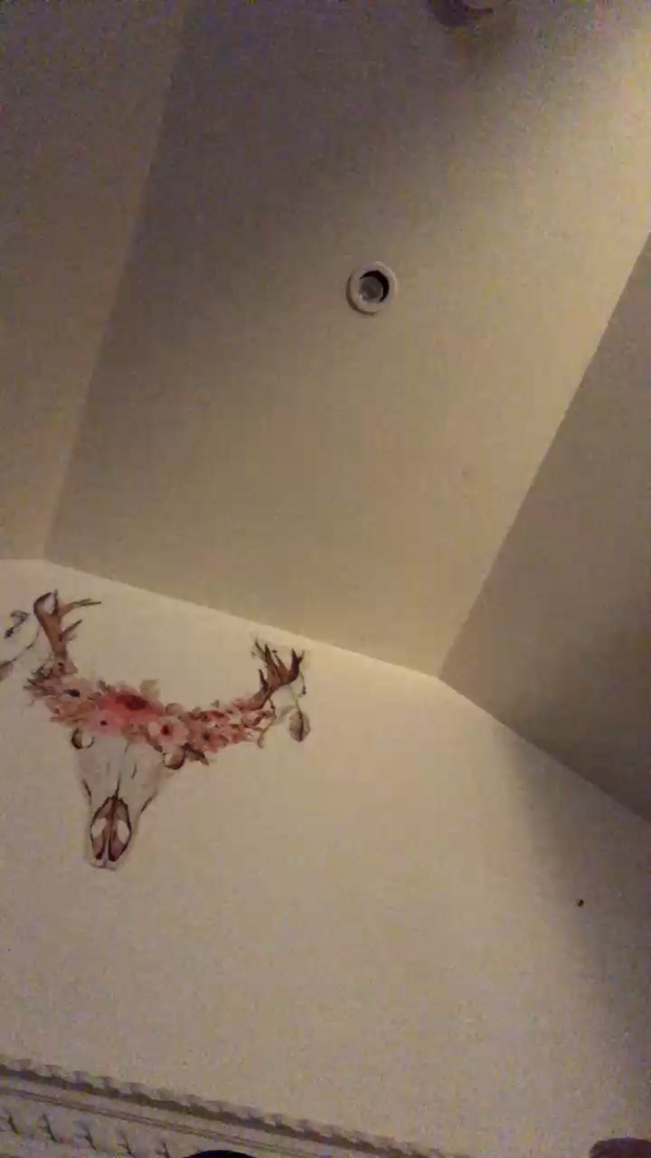 winedine69her Live Cam Screenshot – 2025-09-10 05:01:09