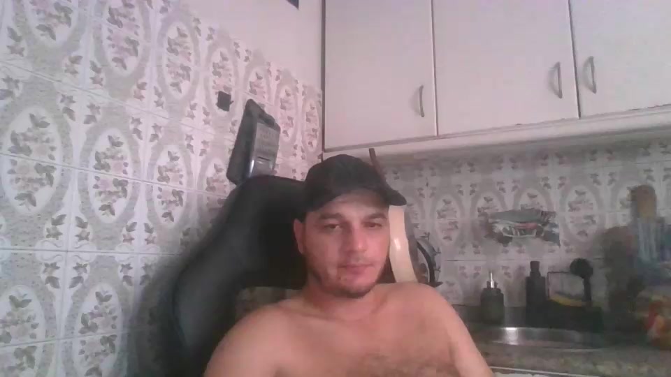 zeuspt94 Live Cam Screenshot – 2025-08-15 12:14:55