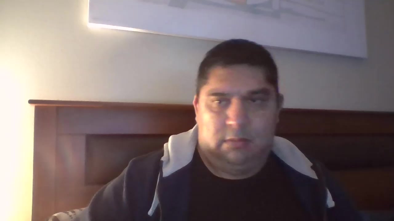 zoyeer2 Live Cam Screenshot – 2025-08-04 04:07:19