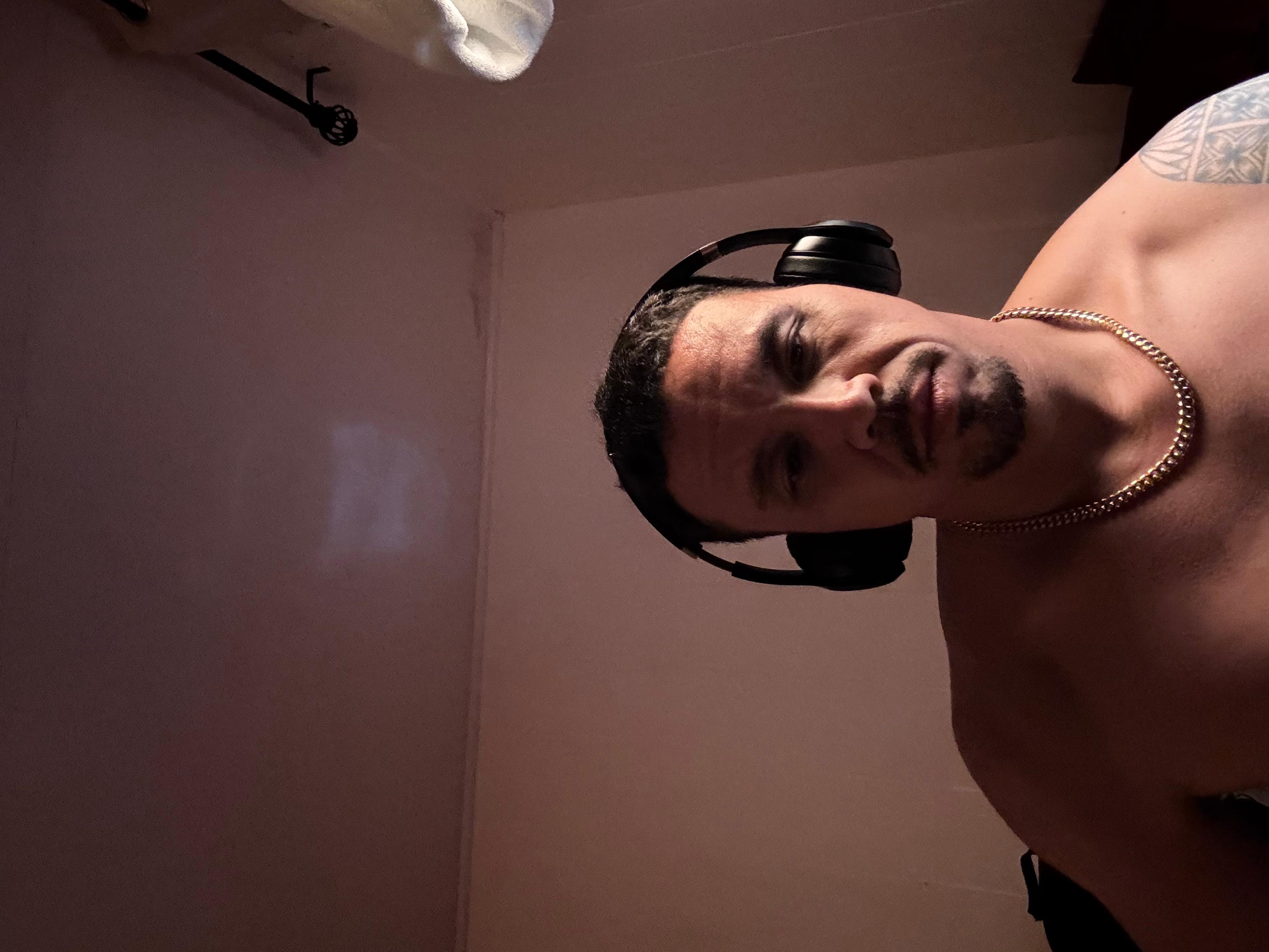 Profile image of Abvcomesee