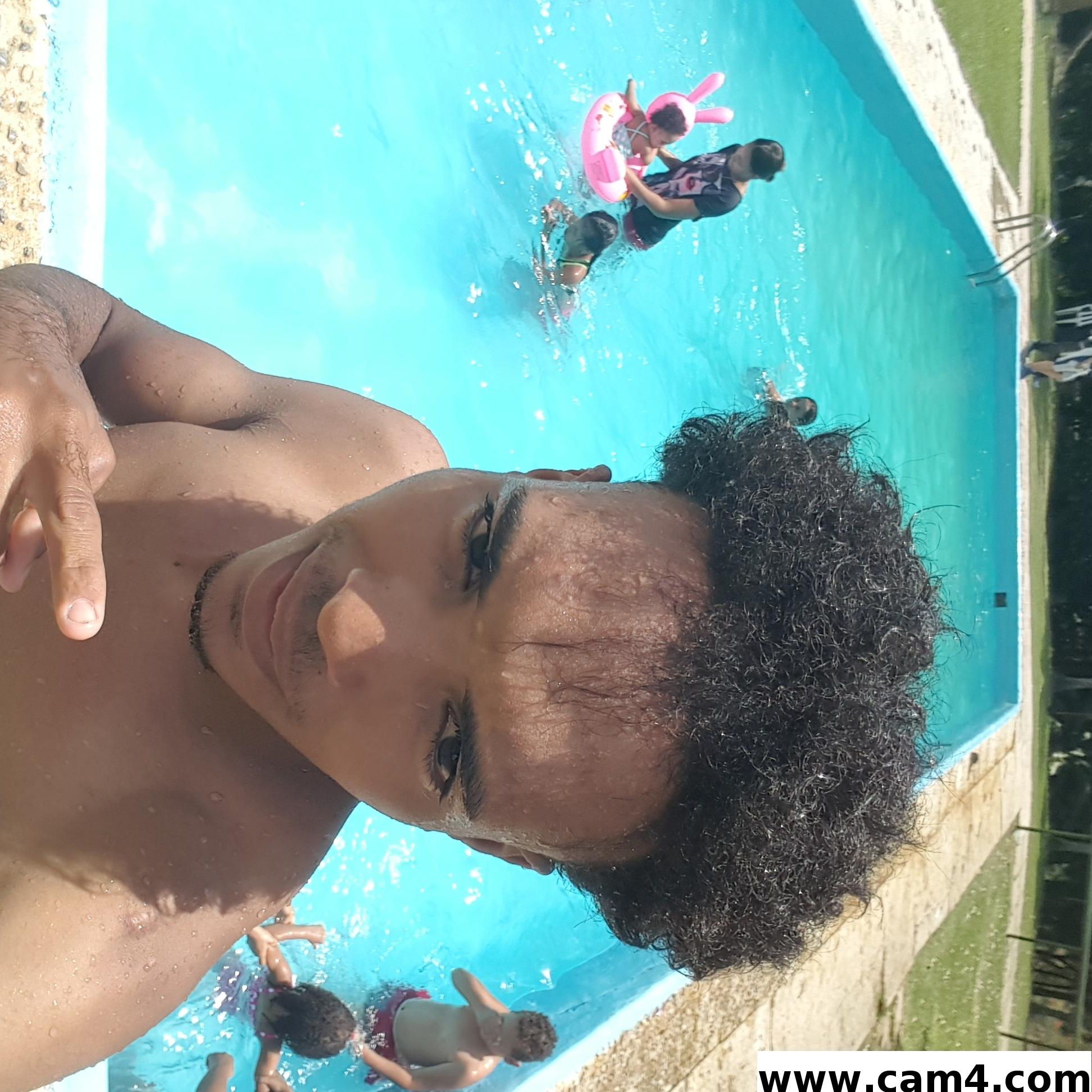 Profile image of Adonireye04