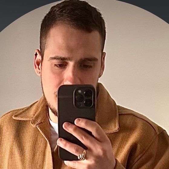 Profile image of Andyeltoro