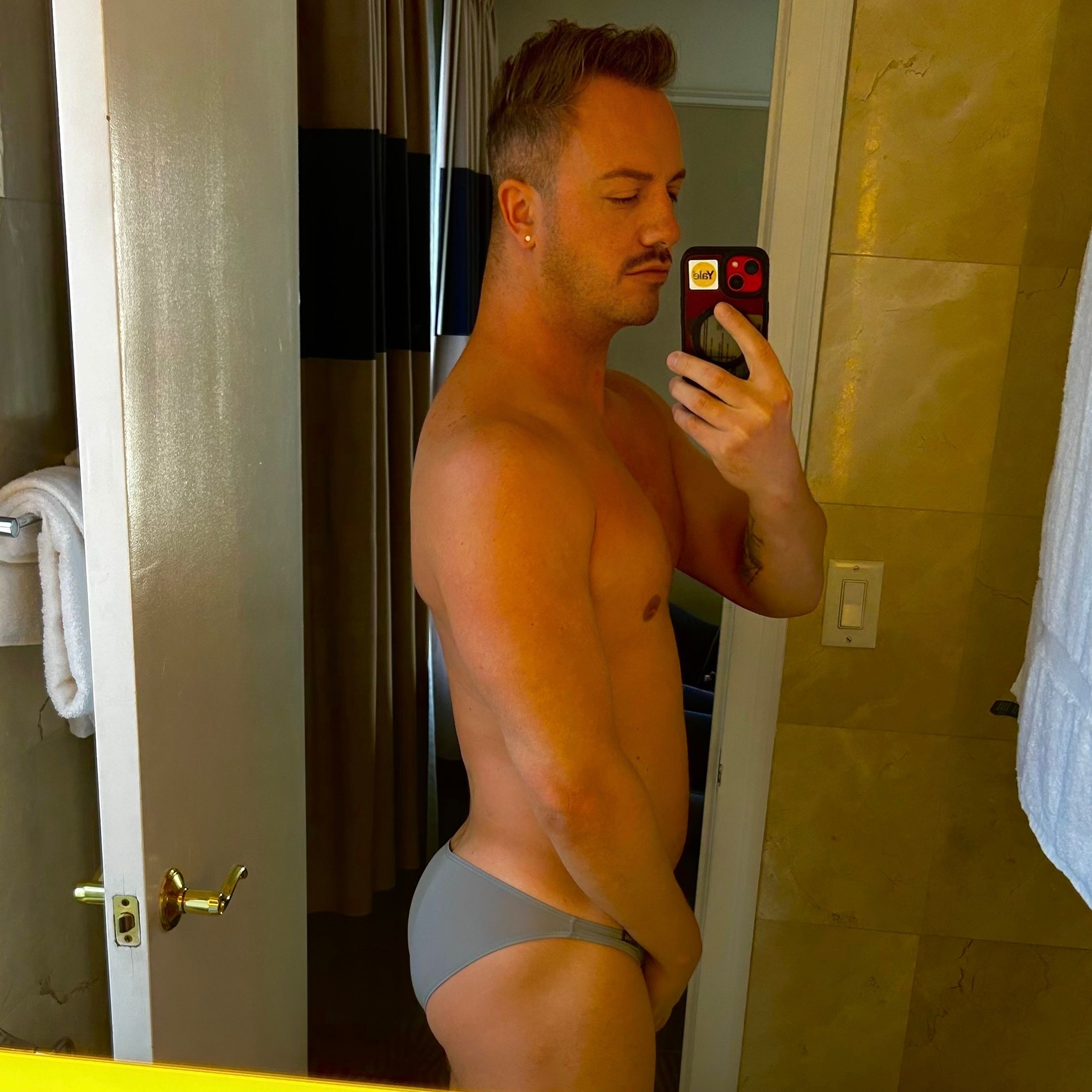 Profile image of Barebackerrr