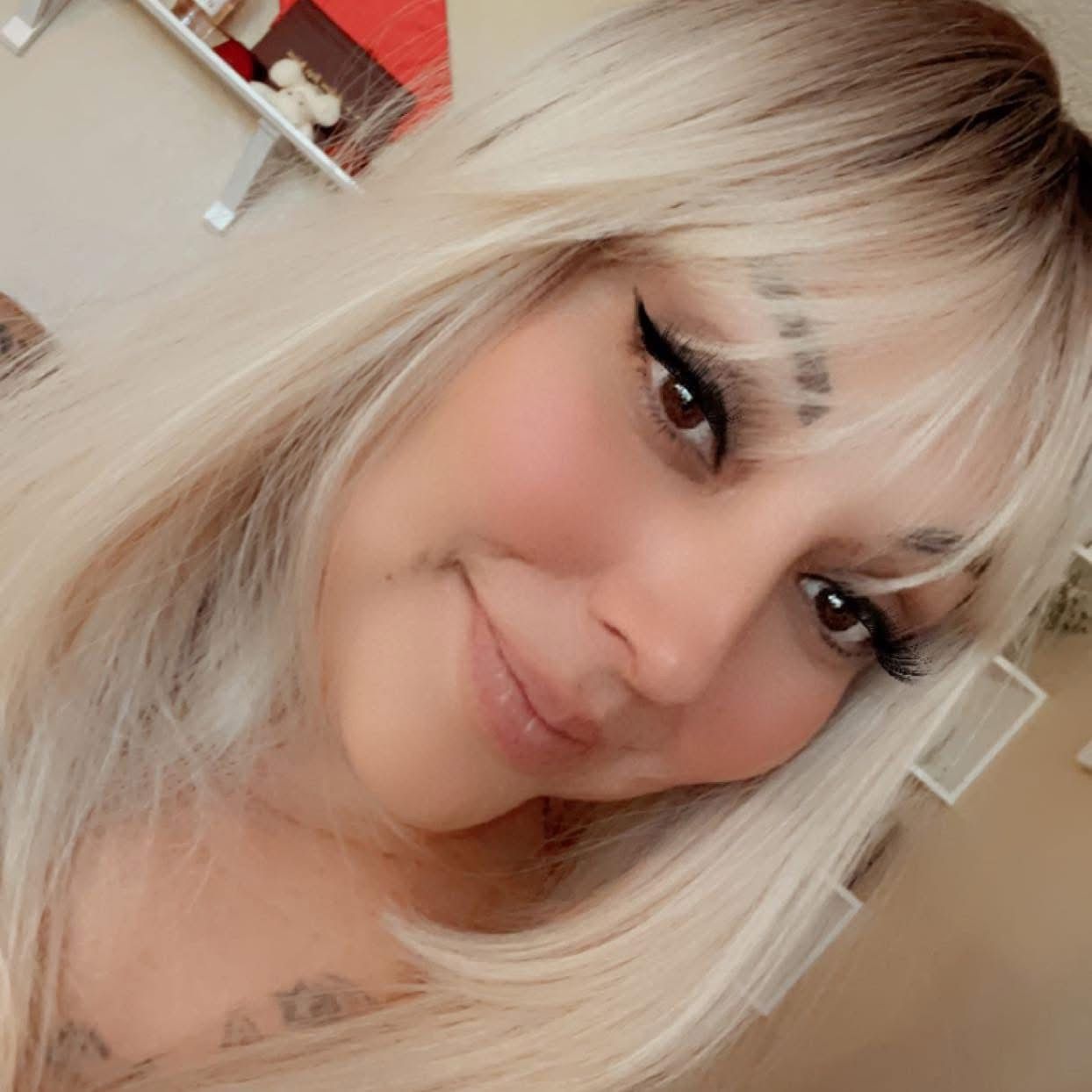 Profile image of Beautifulcurse