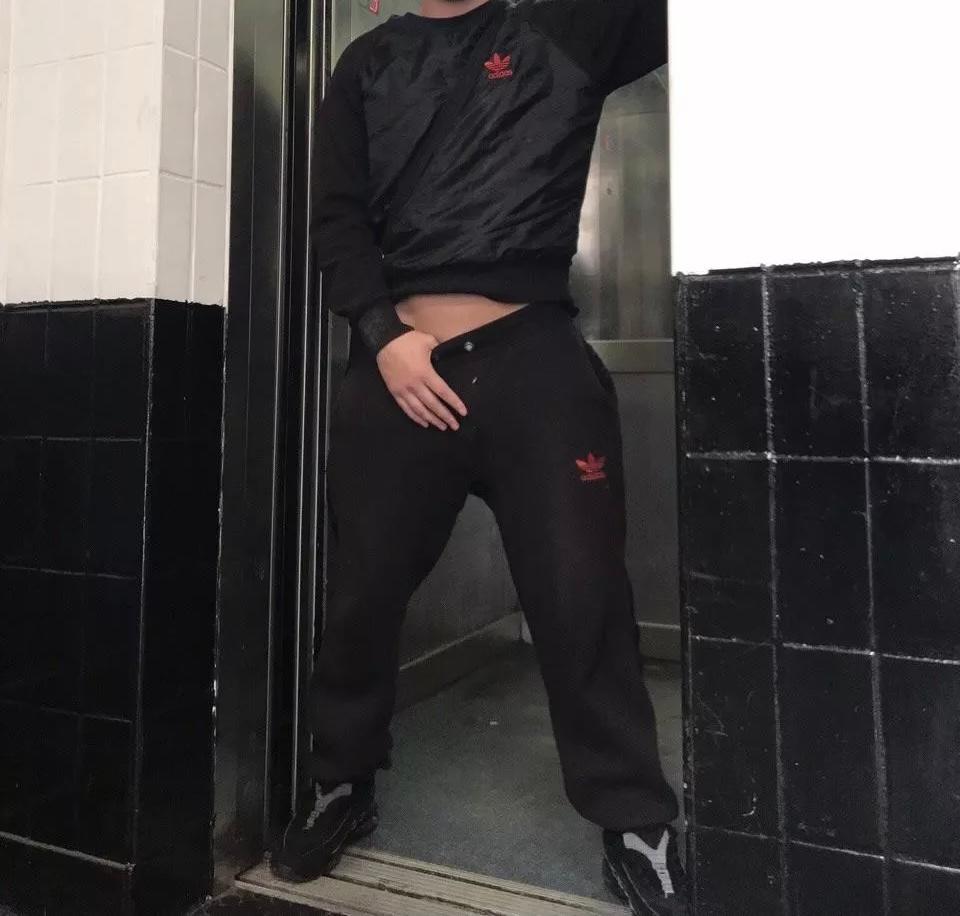 Profile image of BigDickLad3