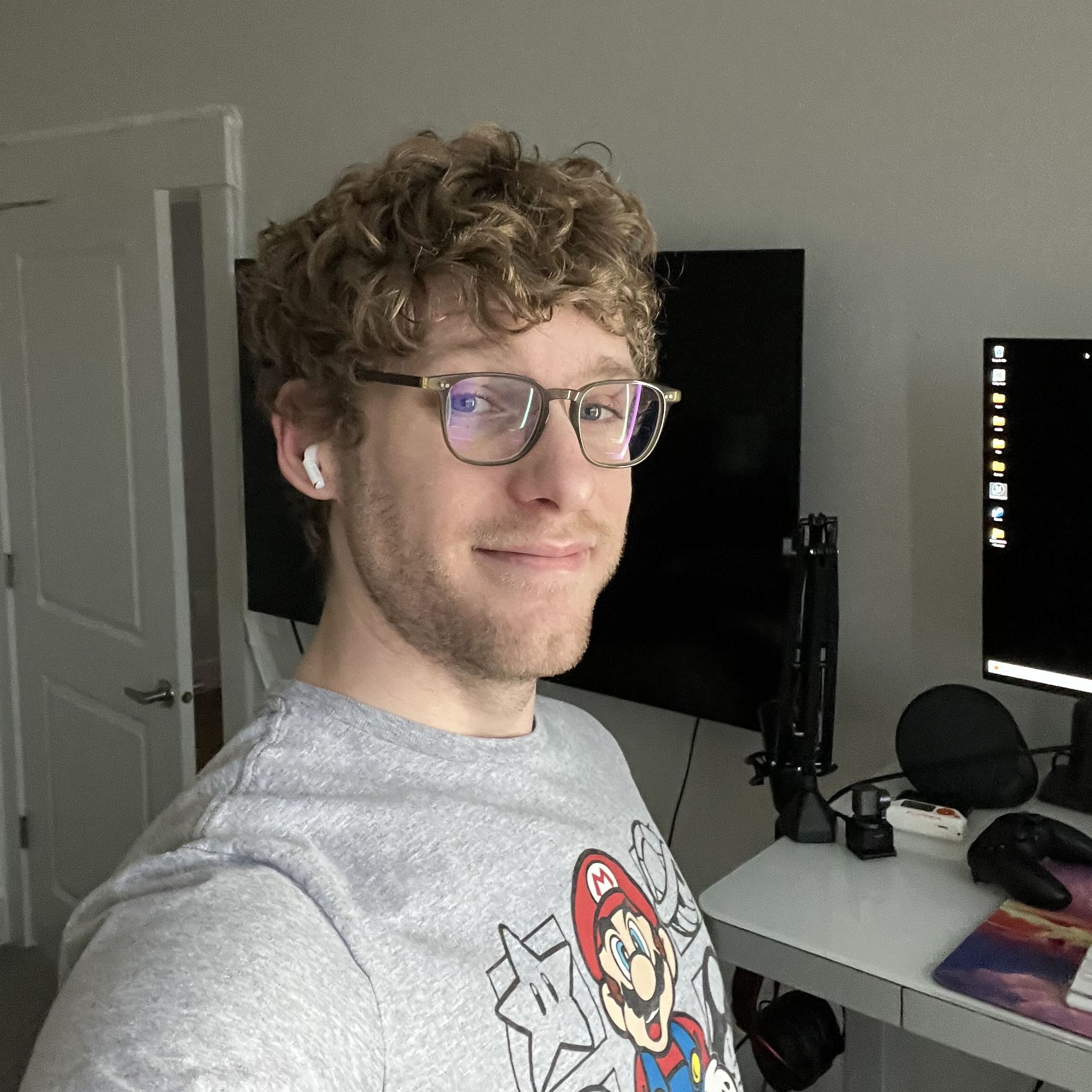 Profile image of BlueEyedTallGuy