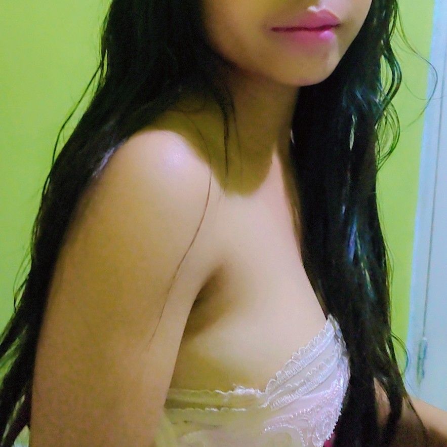 Profile image of Candii_Bella