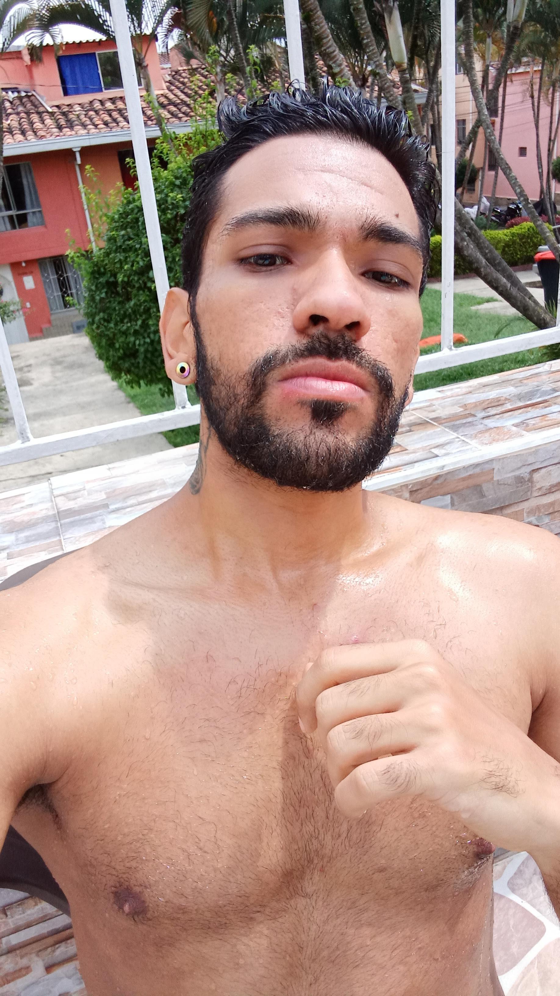 Profile image of Carlo_yates