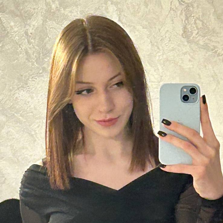 Profile image of CarolynGero