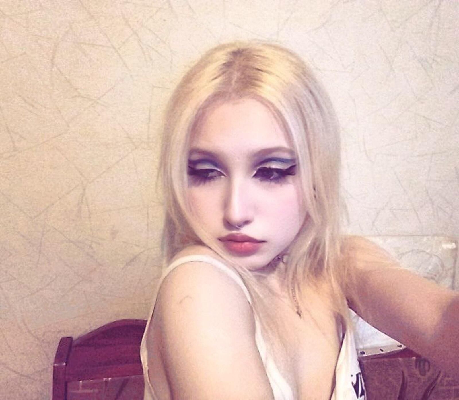 Profile image of CharlenaLouras