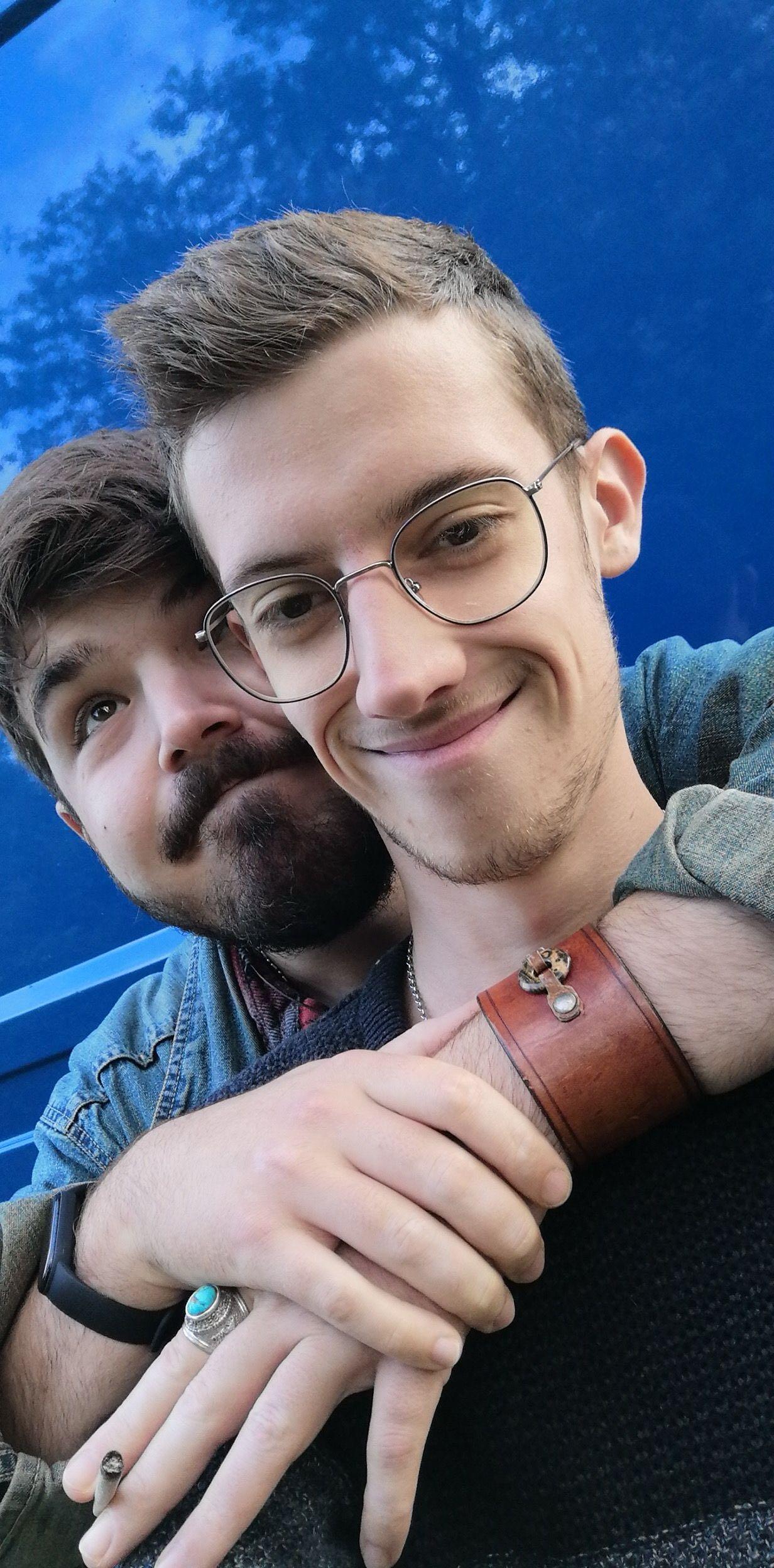 Profile image of Coupledegay23