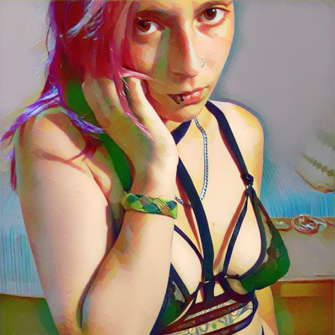 Profile image of CrazyVaiolet