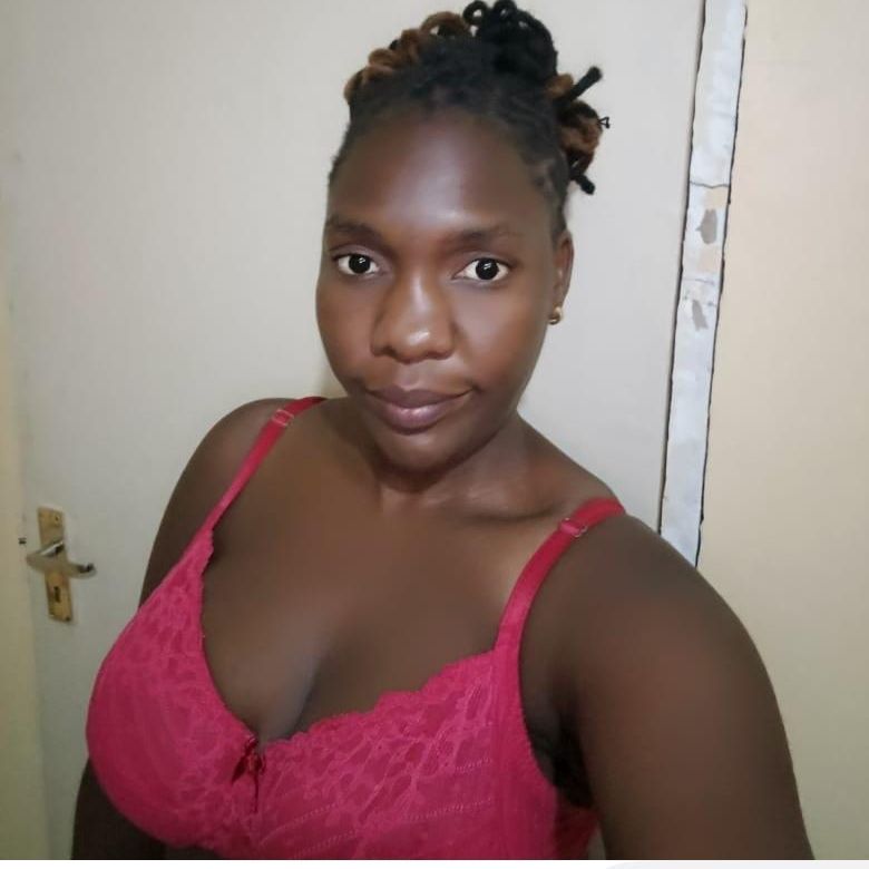 Profile image of Curvydena