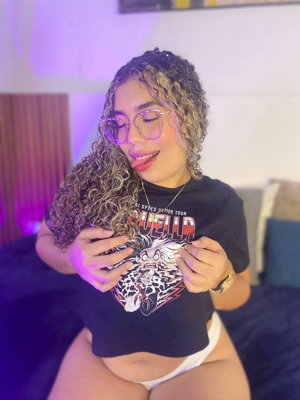 Profile image of Danhia_