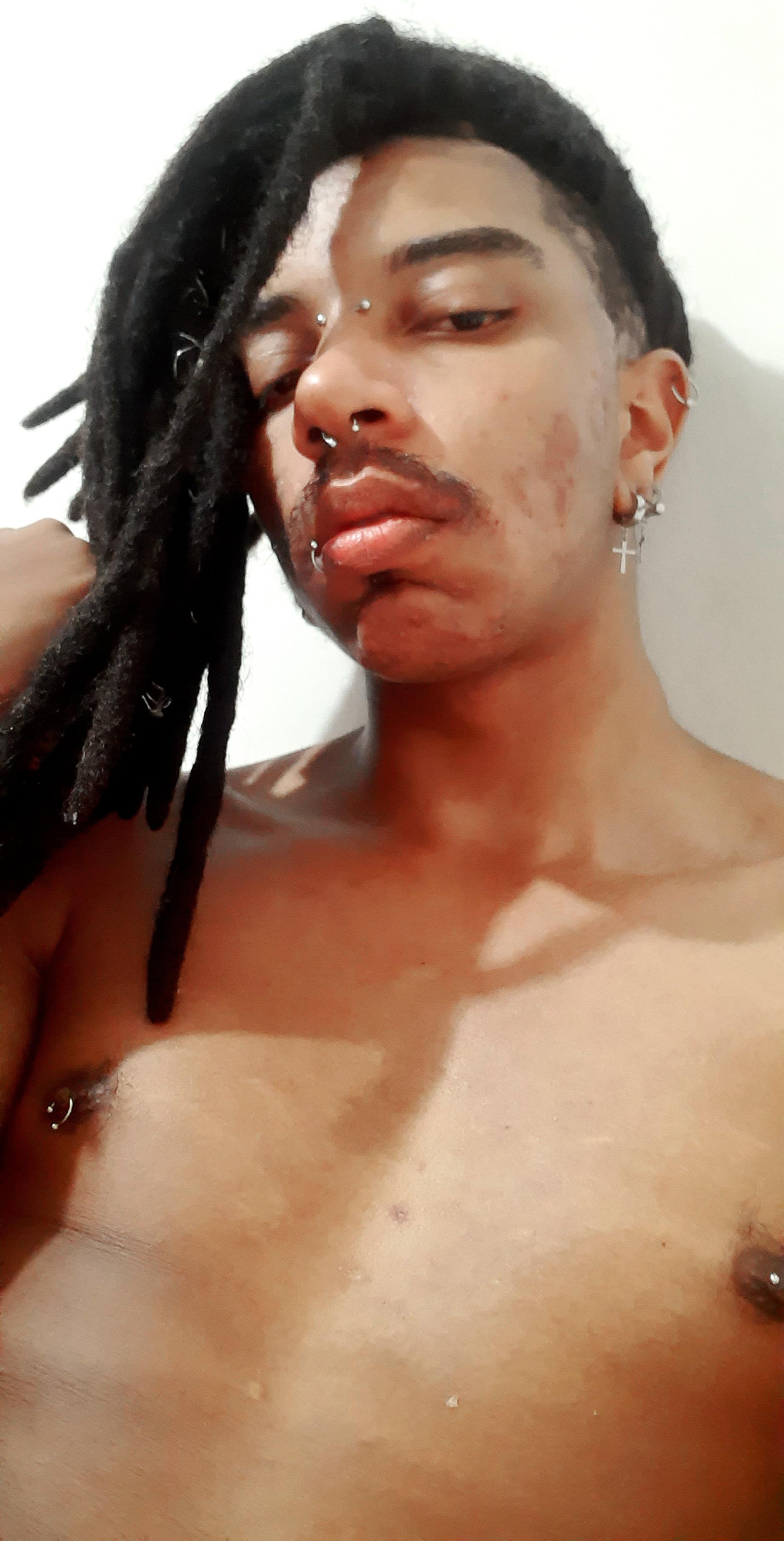 Profile image of DarkUnicorn6669