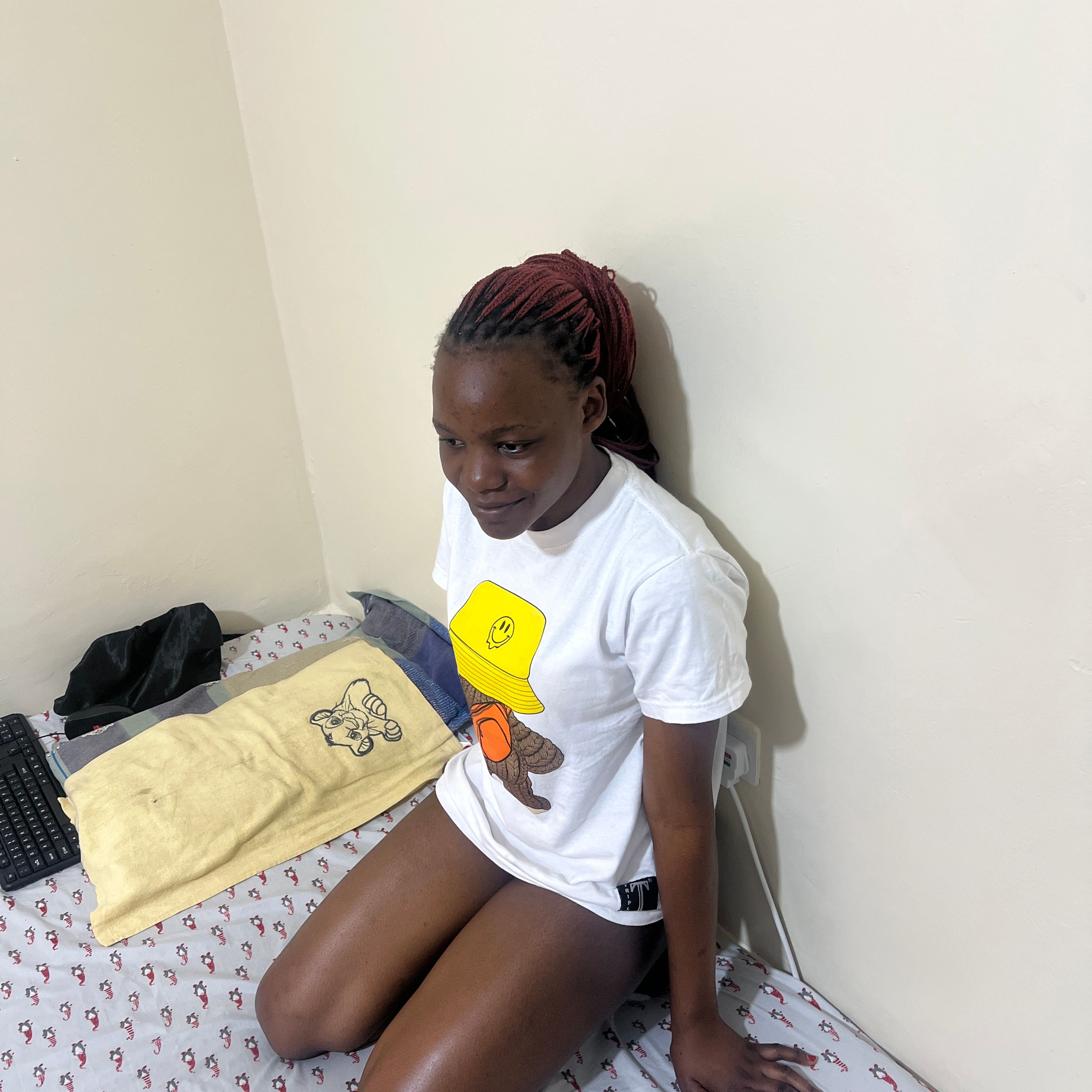Profile image of Ebony_Elle