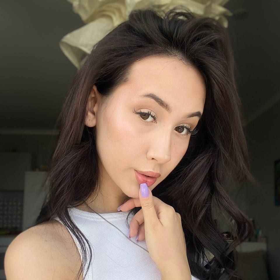 Profile image of ElwineAllston