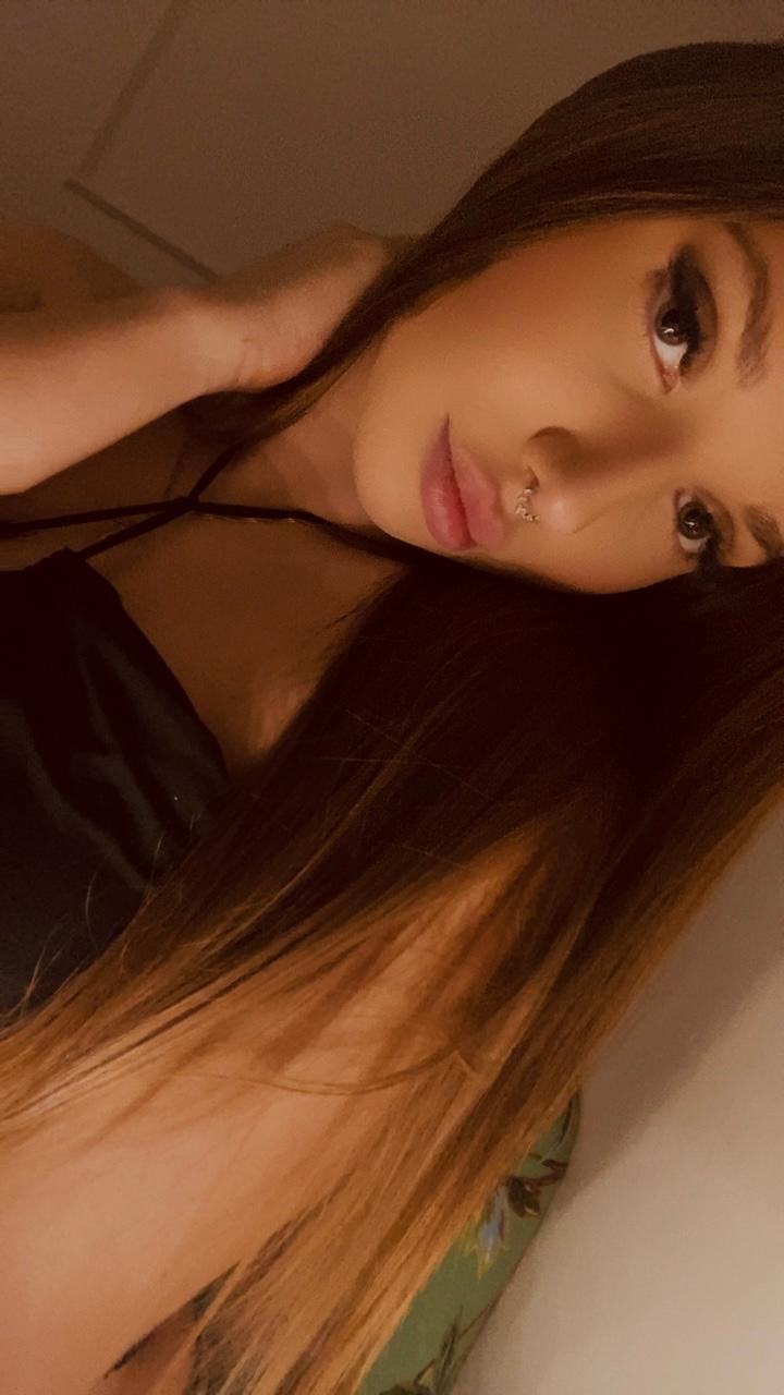 Profile image of EmmaCharming