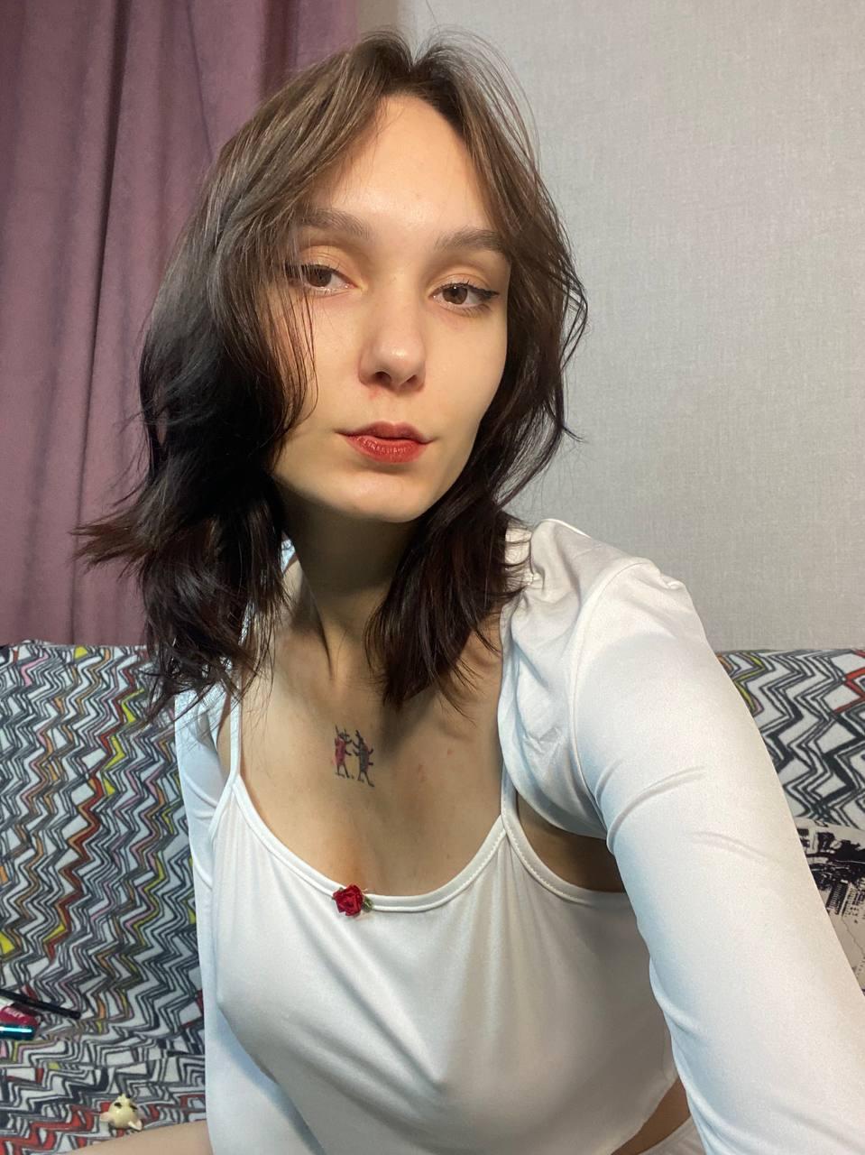 Profile image of FloraDeman
