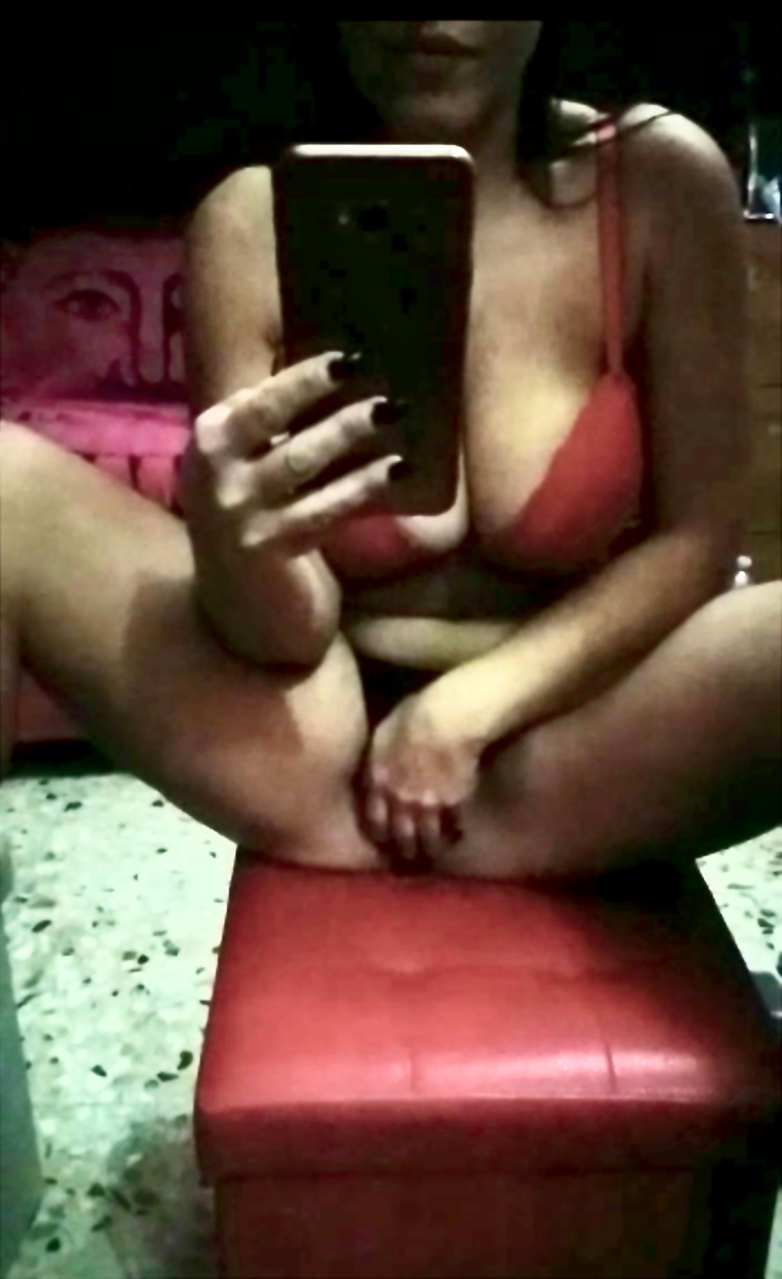 Profile image of Francyemiky