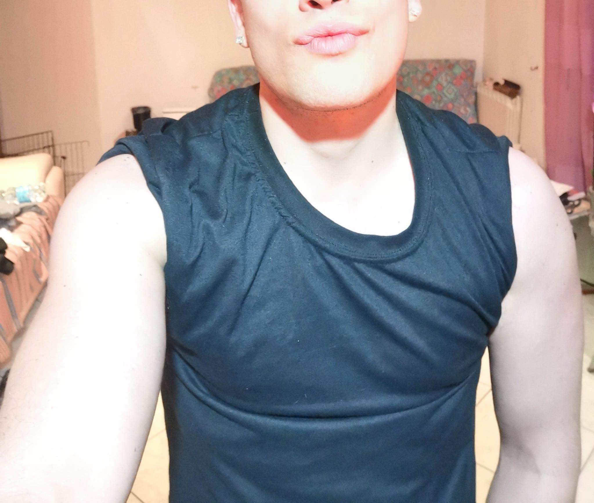Profile image of FrankieBully