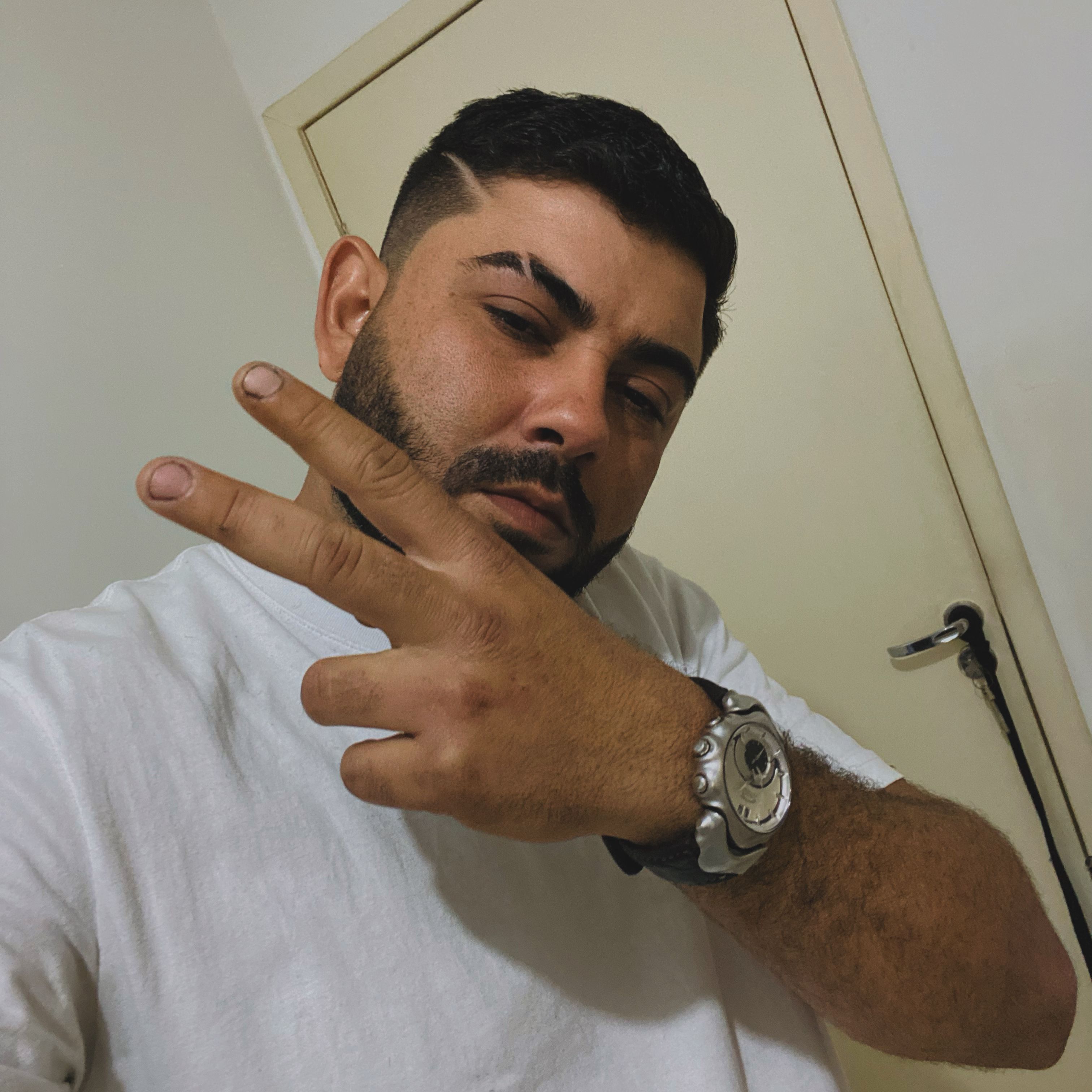 Profile image of G_junior