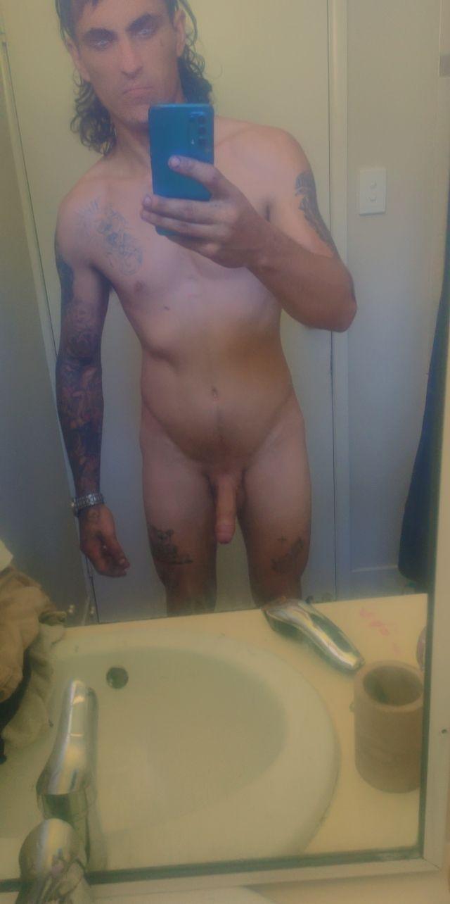 Profile image of Hardshow69