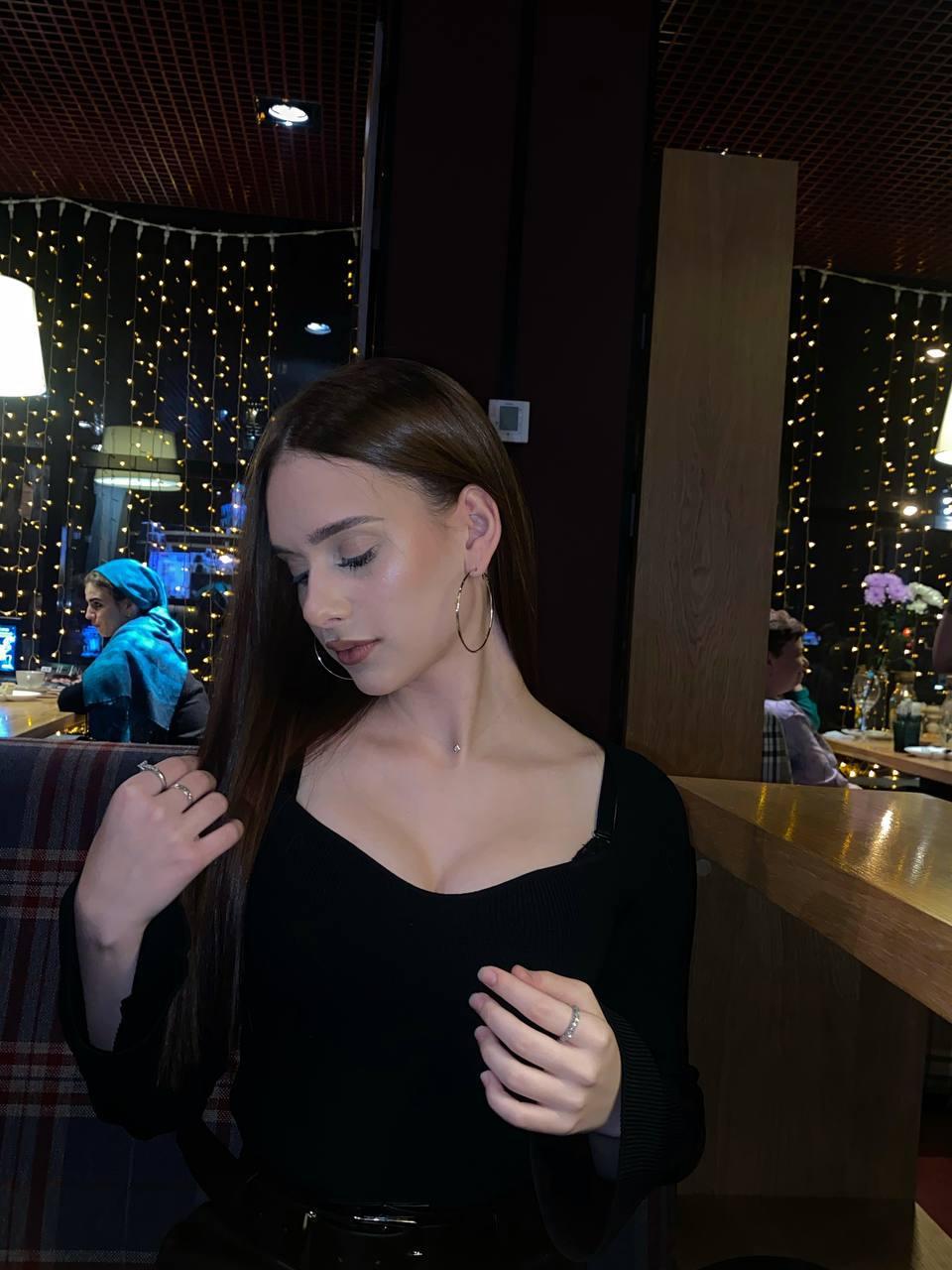 Profile image of HollisAppling