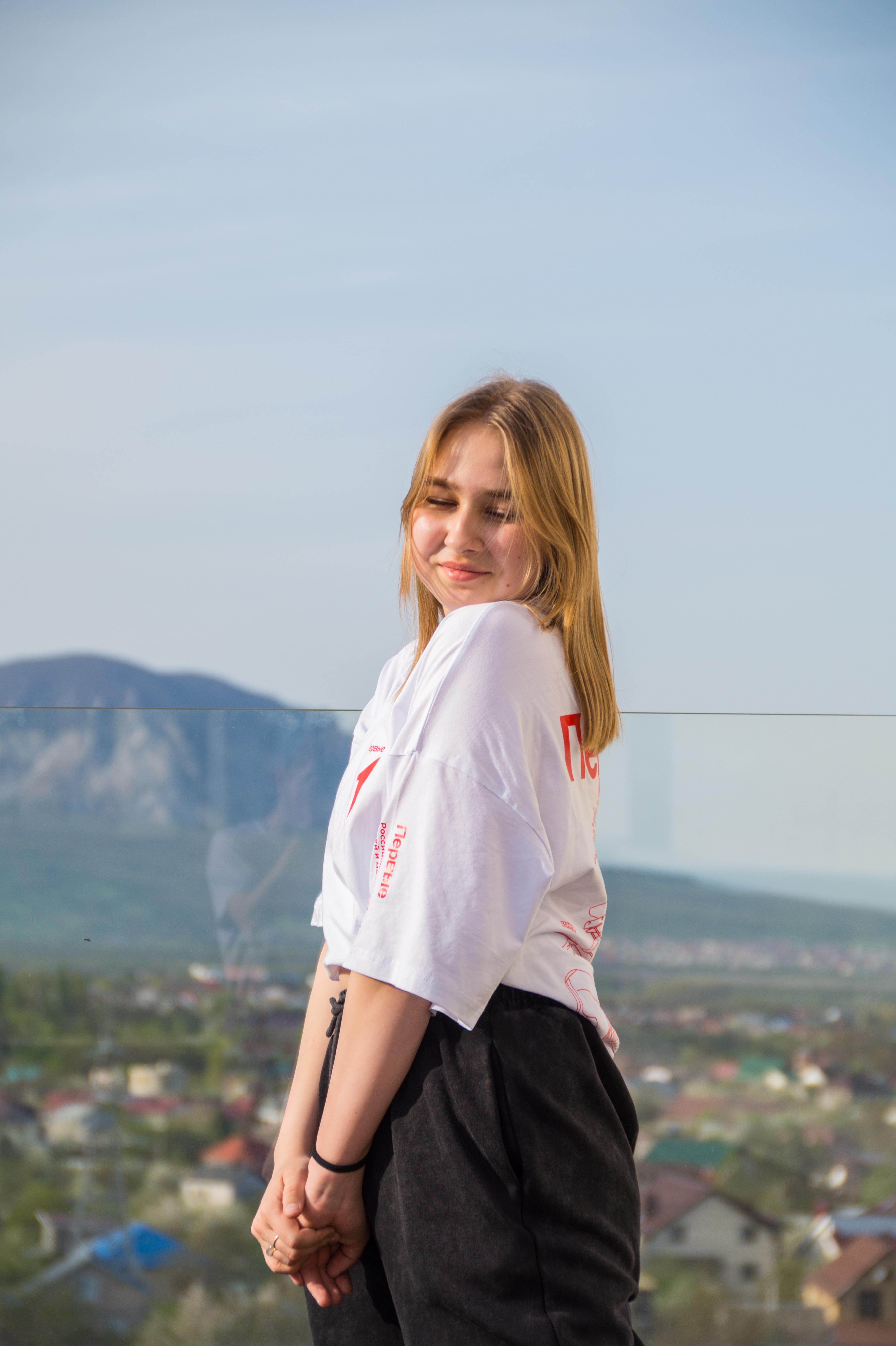 Profile image of HoneyNisbit