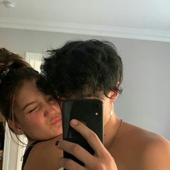 Profile image of Hotcouple69xoxo