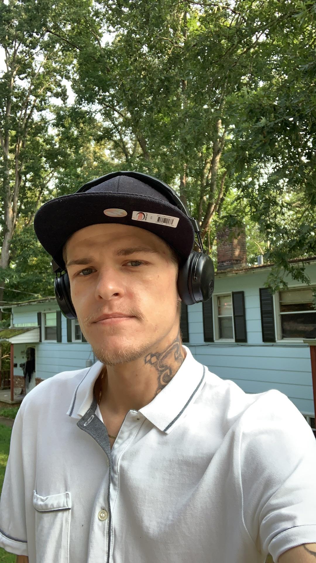 Profile image of HungHerb1992