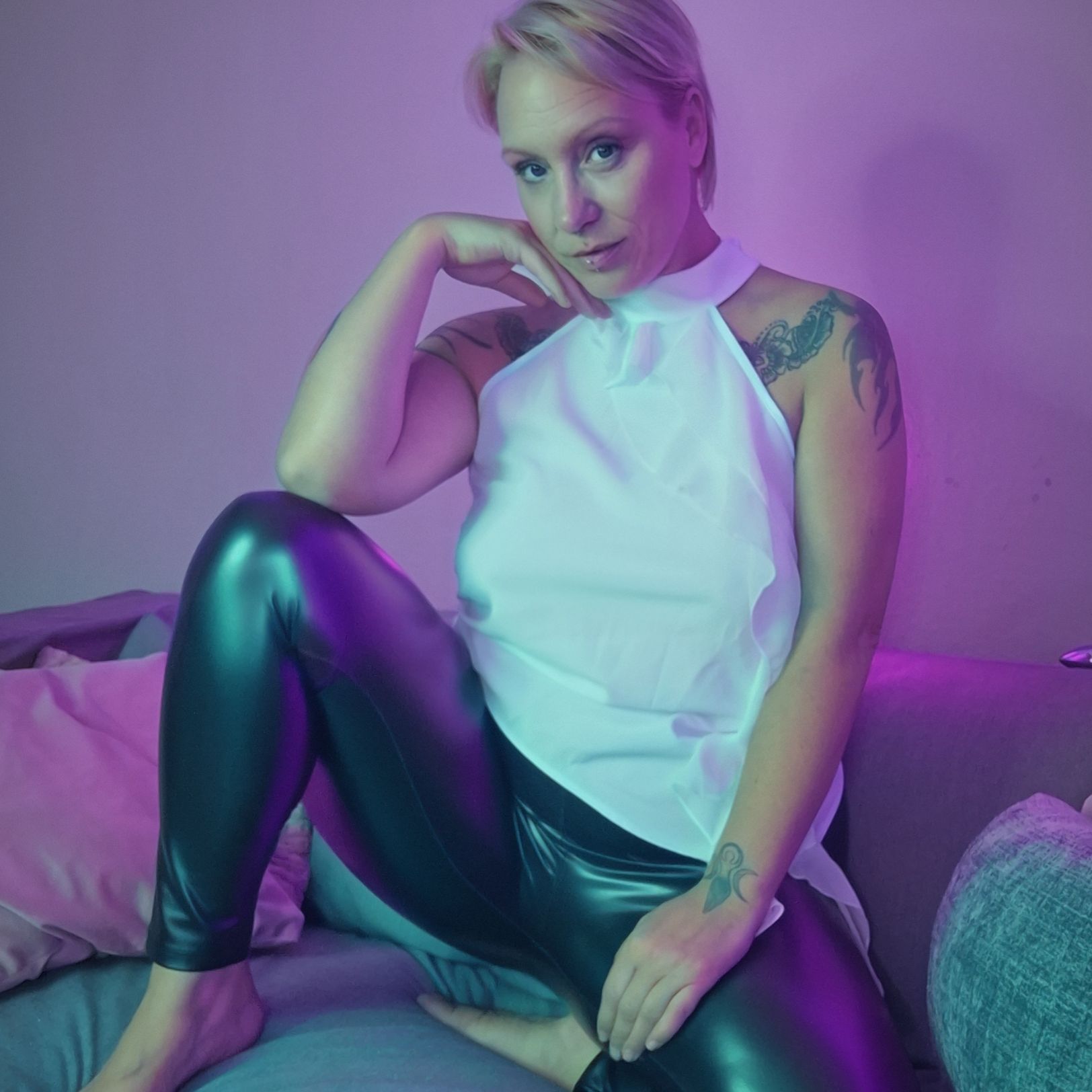 Profile image of Janisecrets