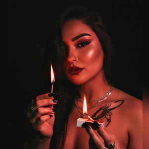 Profile image of JennifersBodyy