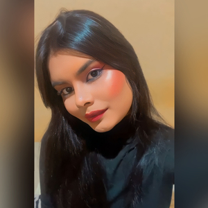 Profile image of JulyCristal