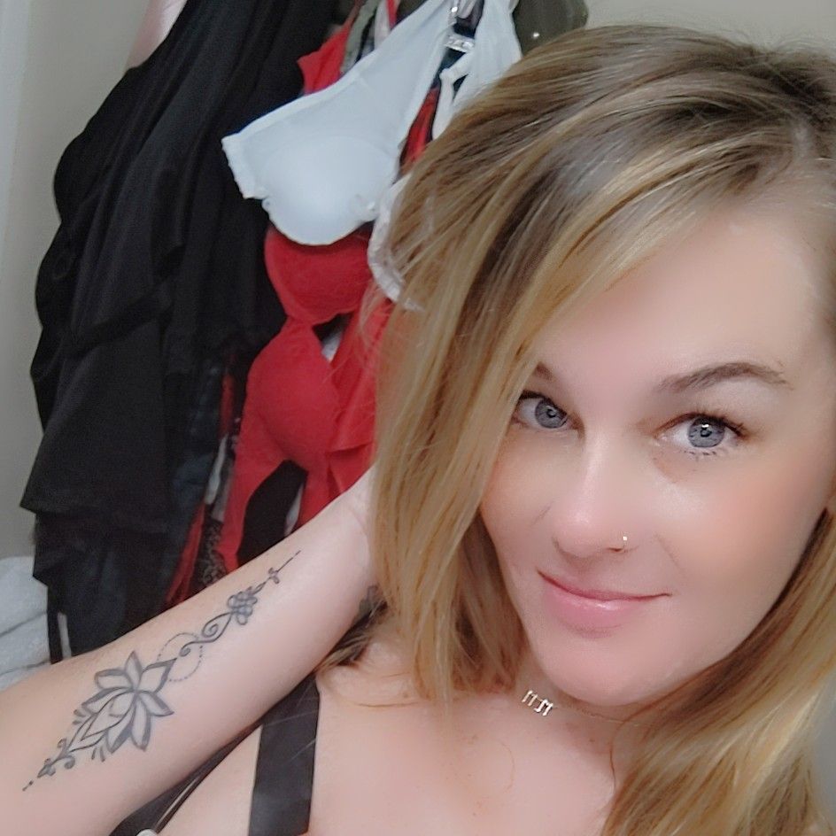 Profile image of Kinkykeely35