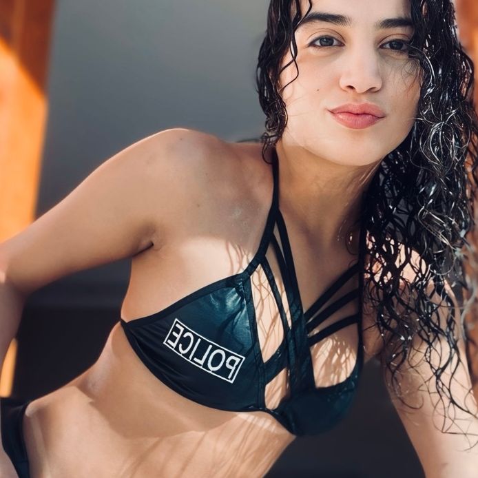 Profile image of Laryssa31