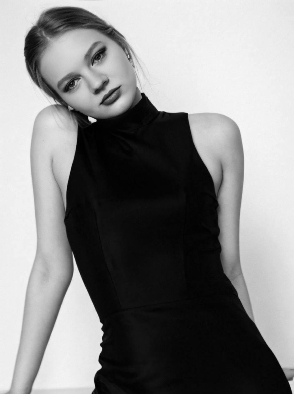 Profile image of LauraZeuner