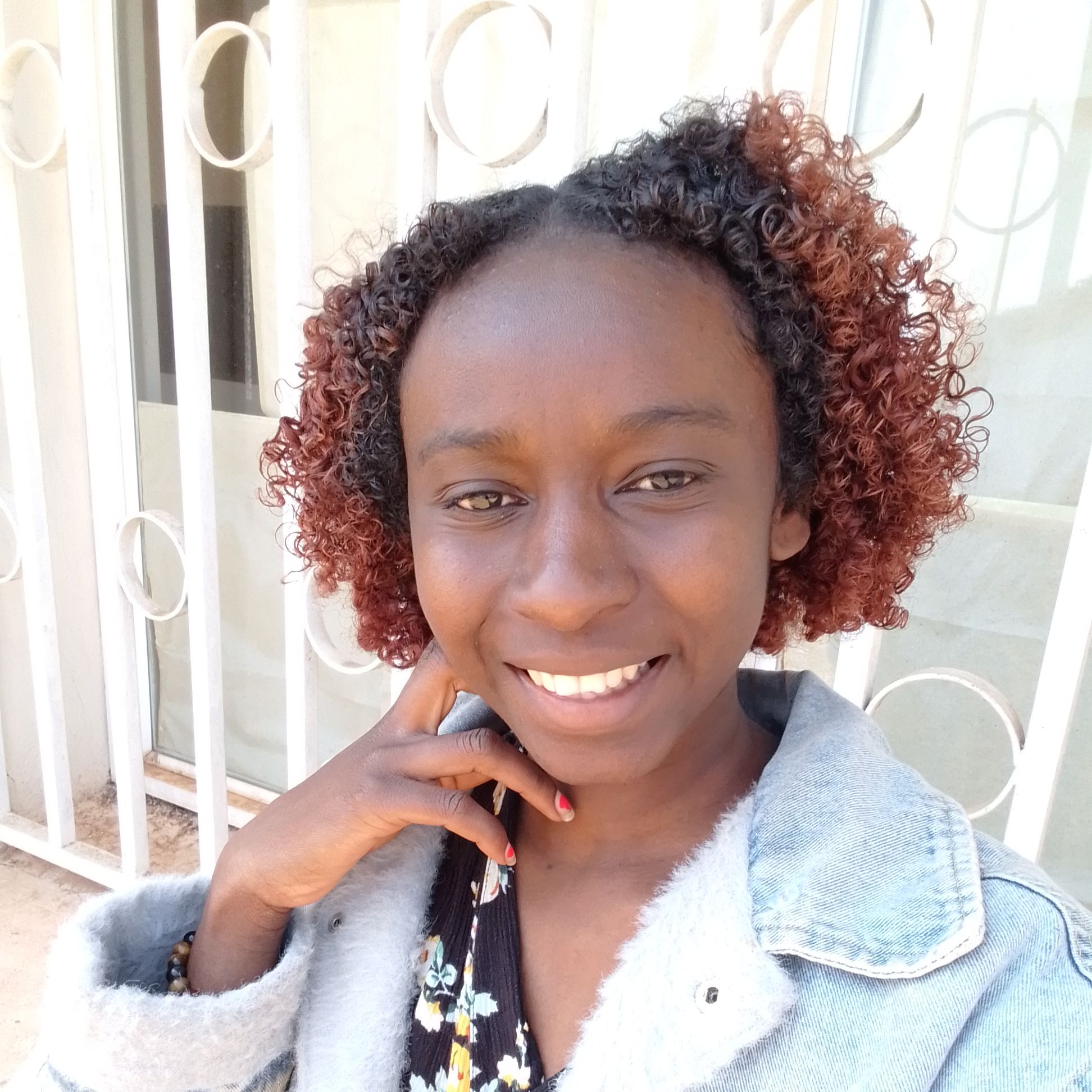 Profile image of Lauras_love