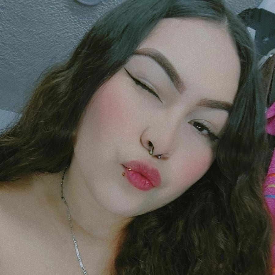 Profile image of Layla_imani