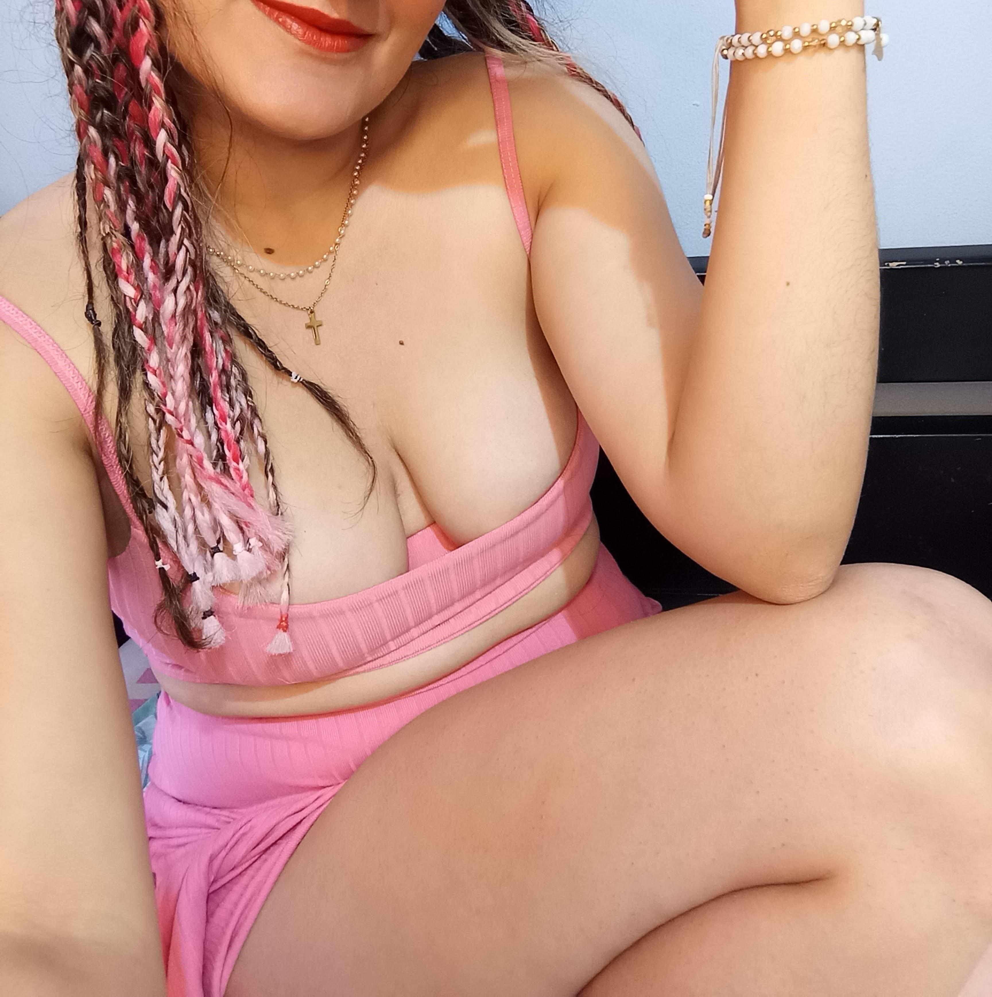 Profile image of Luana363