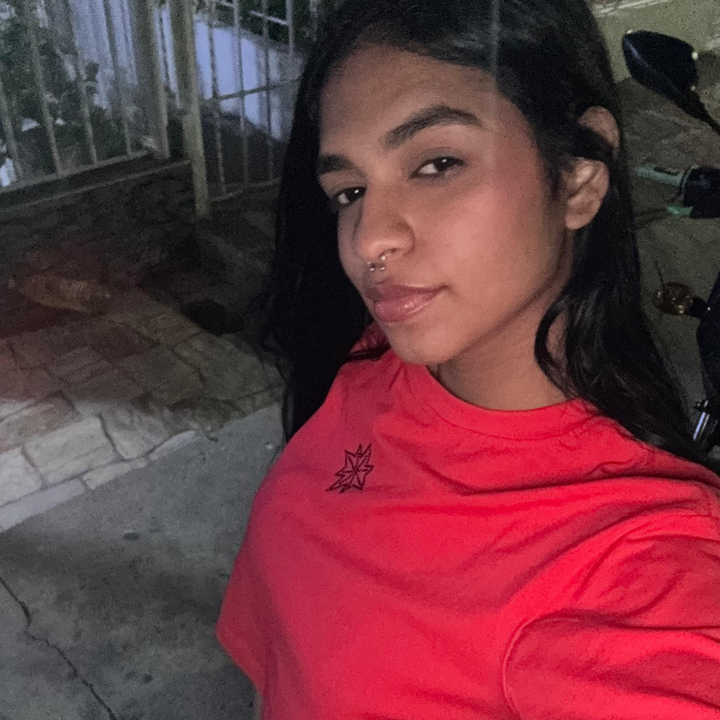 Profile image of LucyLove1_