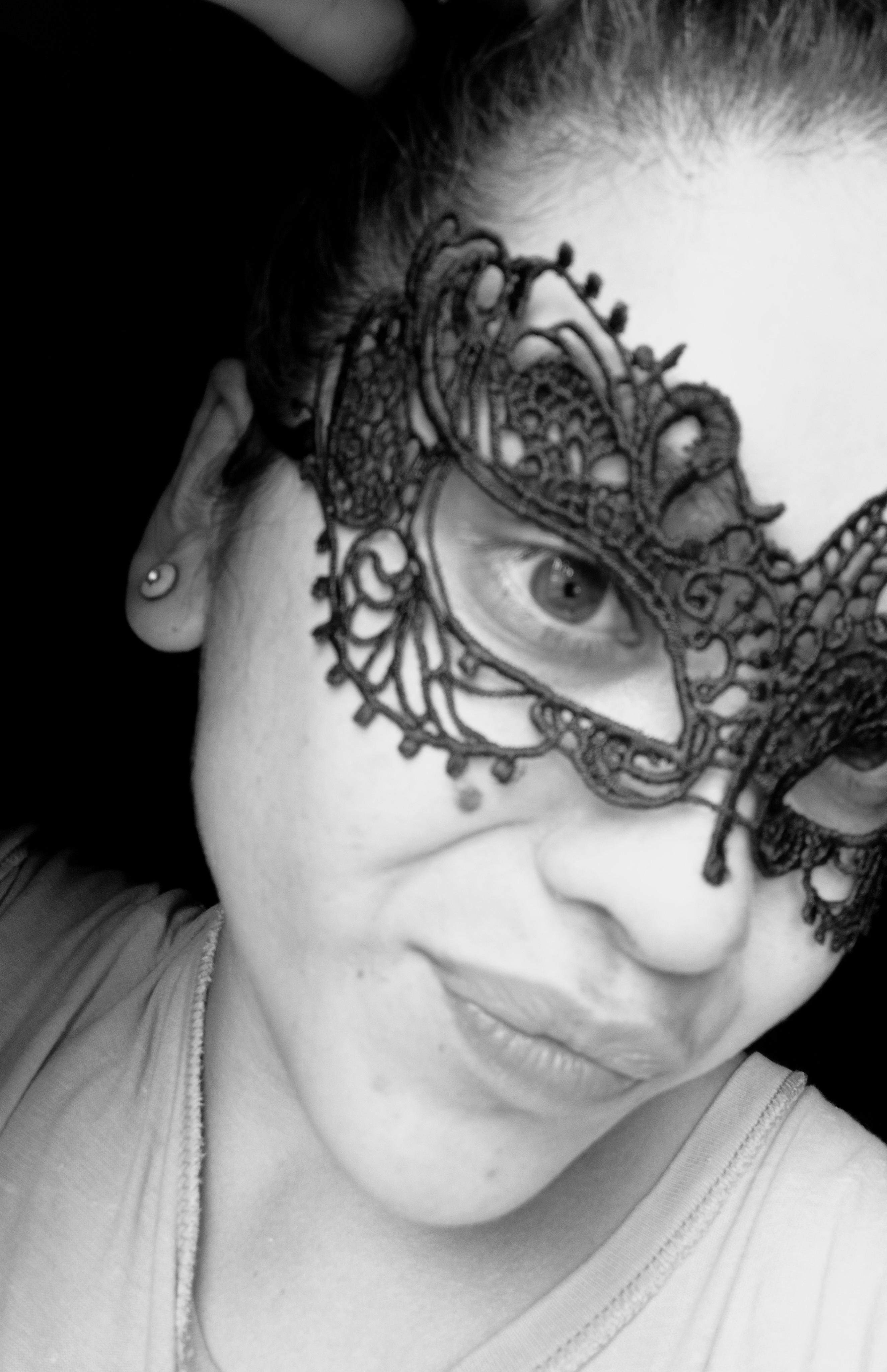 Profile image of Lunaticaaaa