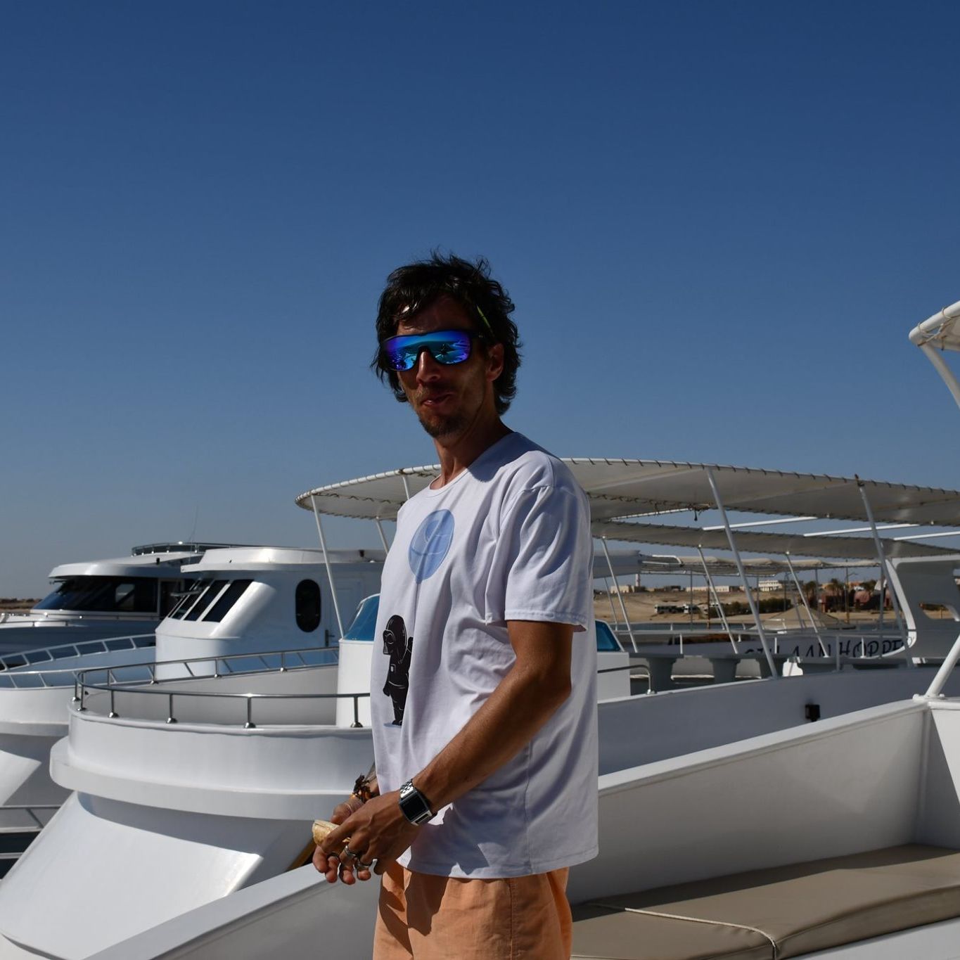 Profile image of MamboOnee
