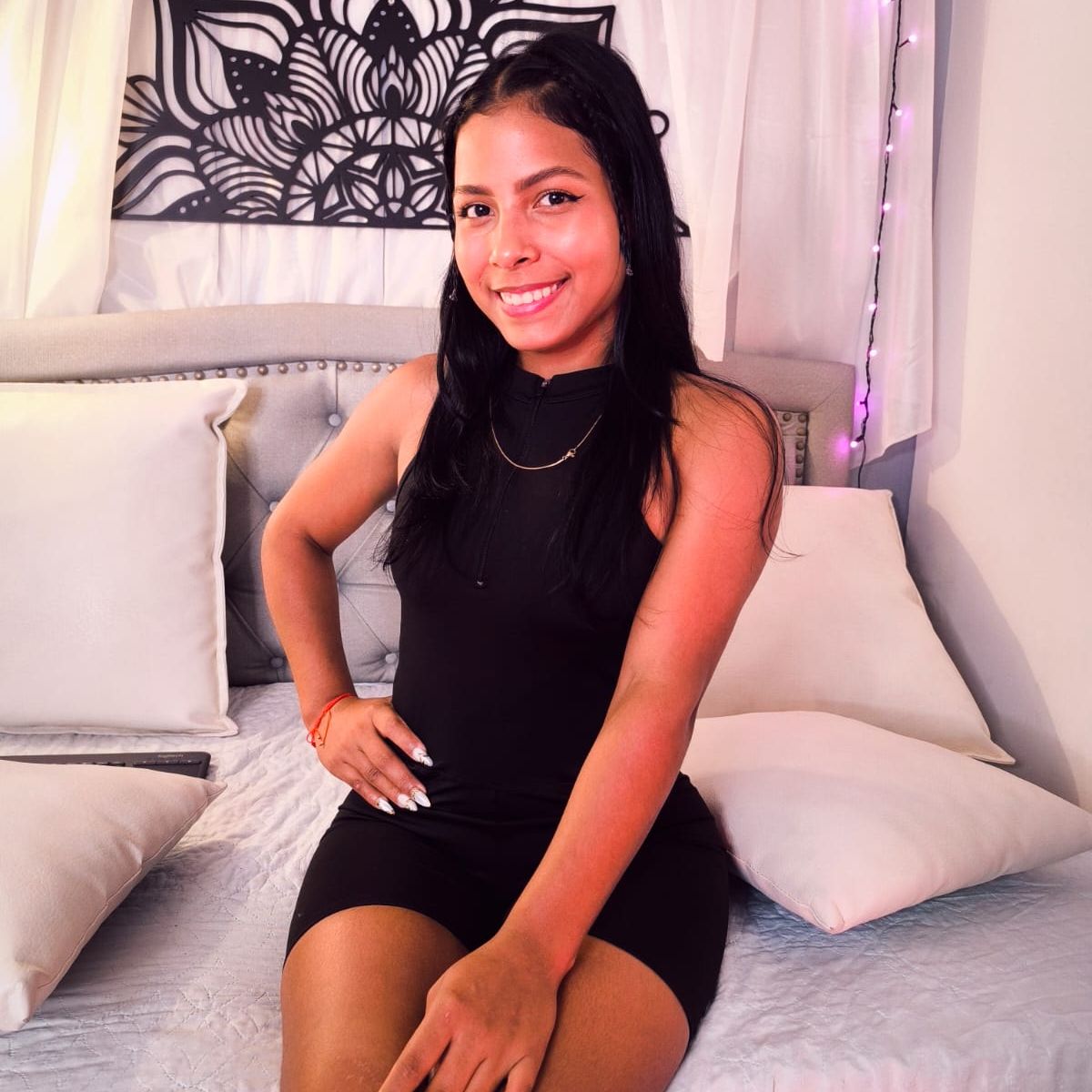Profile image of Mi4_Monroe
