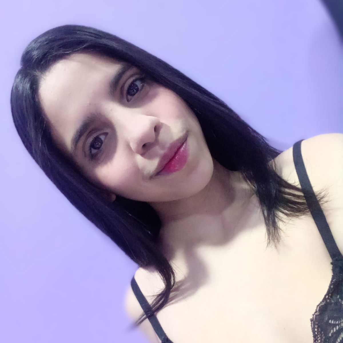 Profile image of Mia_Santana00