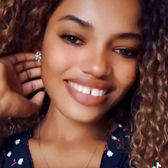 Profile image of Michellah01