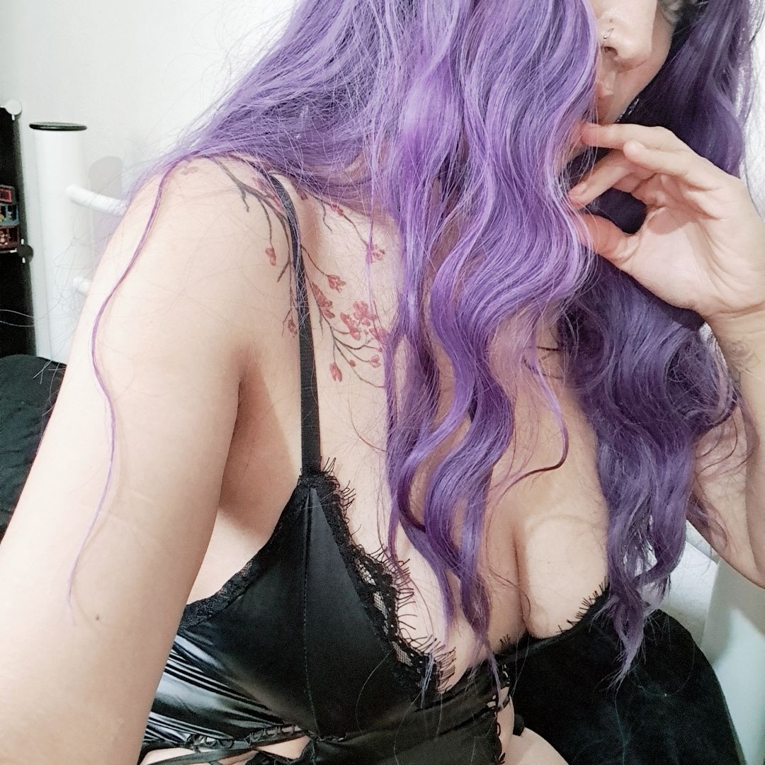 Profile image of Moonlovelovexy