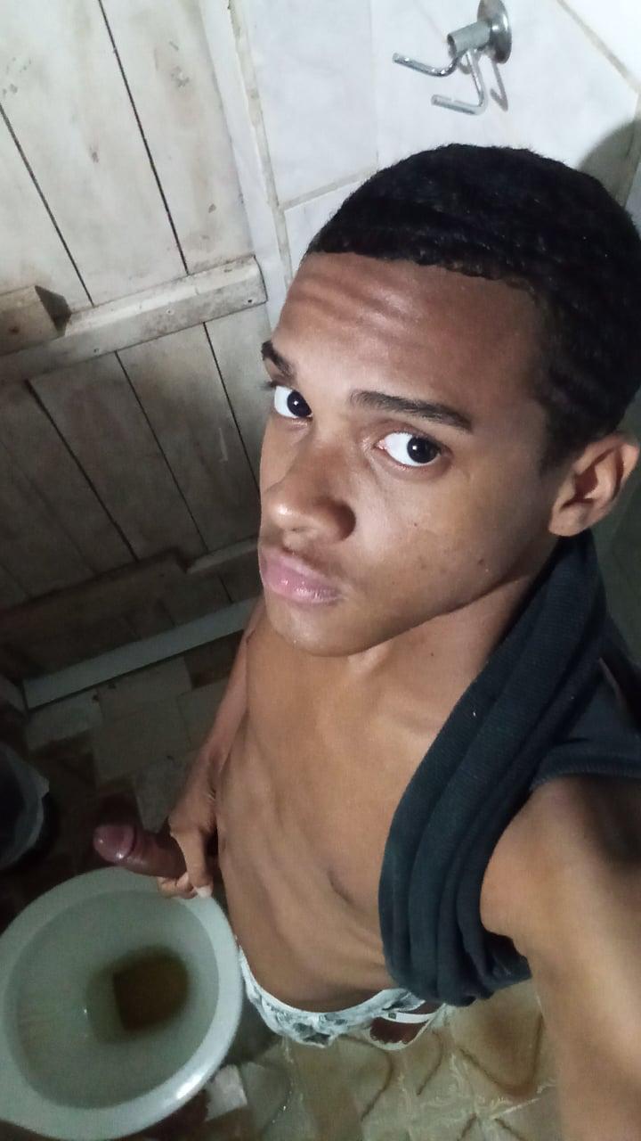 Profile image of Novinhoode18
