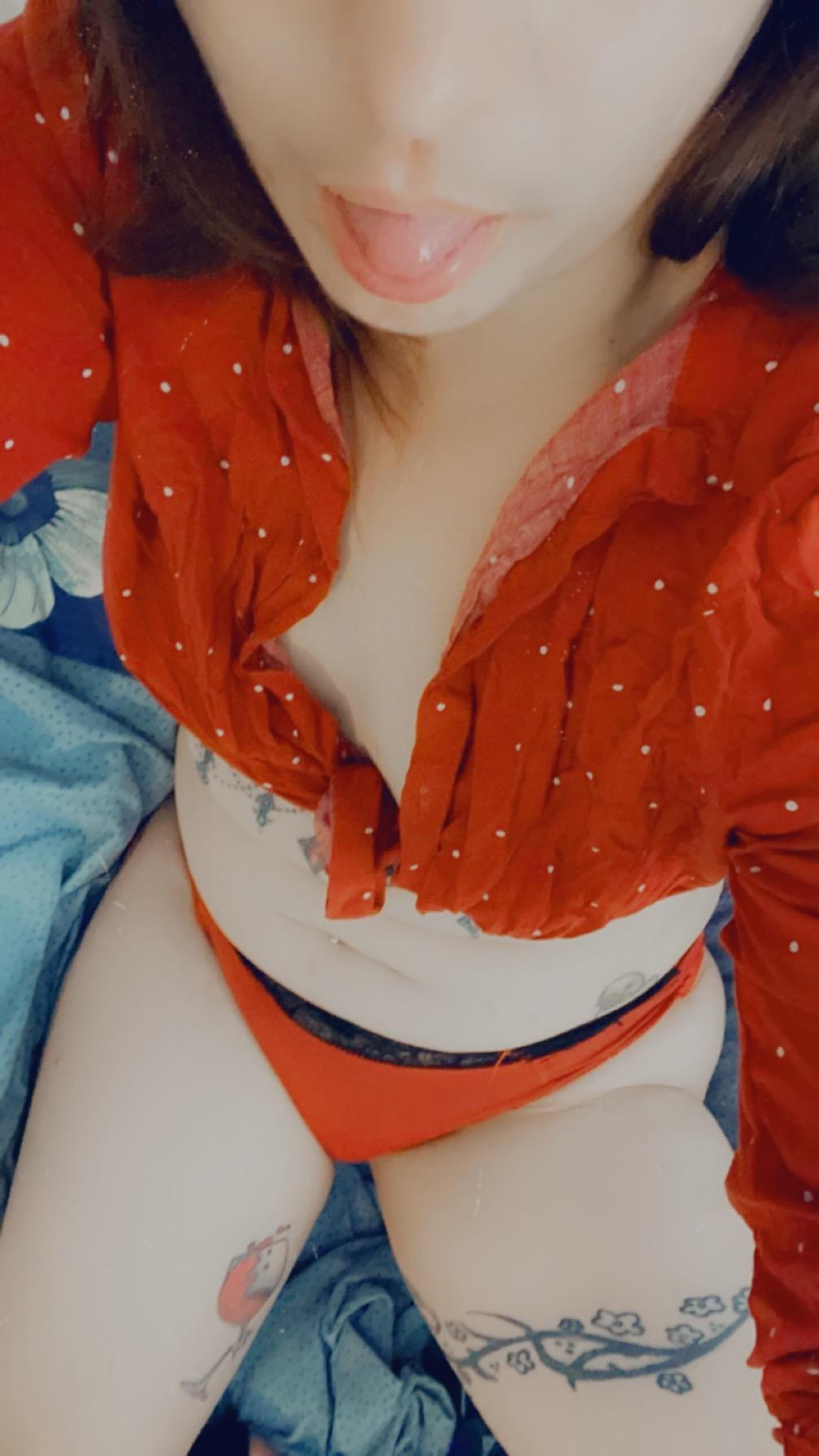 Profile image of OphelieW